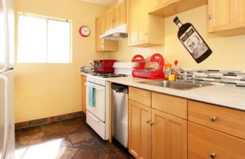 Casa California - Backyard, BBQ, Firepit & Near Beaches - Foto 7