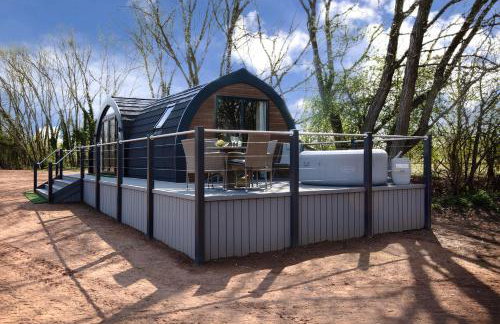 Stonelake Lodges - Willow Walk luxury lakeside lodge with hot tub - Foto 4