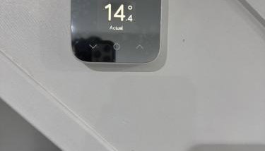 Aurang House, 1 Bedroom, with Kitchen, 55" Flat TV, Private Parking - Foto 5