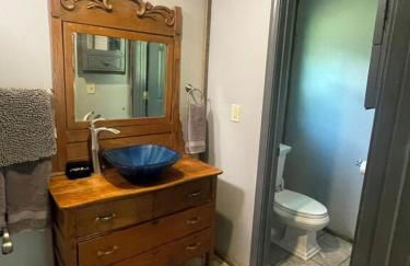 Charming Waterfront Cottage Getaway - Foto 33