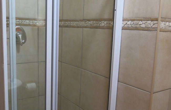 Family Apartment Bloemfontein Cherry Lane Self Catering and BB max 6 Guests - Foto 8