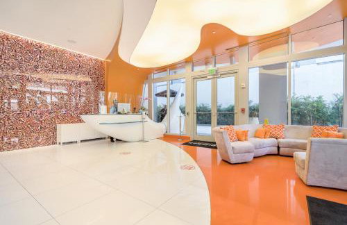 Spacious and bright in the heart of Brickell - Foto 28