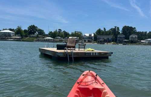 Relax,Fish,Grill,Chill! Pup,Kid Friendly Riverfront Paradise! Amenities,Gameroom - Foto 19