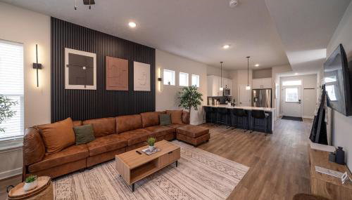 Arcade Game Room! Luxury New 3BR CLE Clinic UnivCircle Little Italy - Foto 3