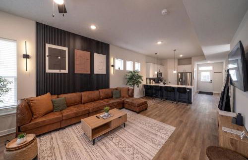 Arcade Game Room! Luxury New 3BR CLE Clinic UnivCircle Little Italy - Foto 3