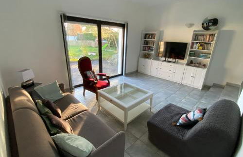 La Maison des Hirondelles, piscine, billard, ping pong, 3 terrasses et jardin - Foto 17