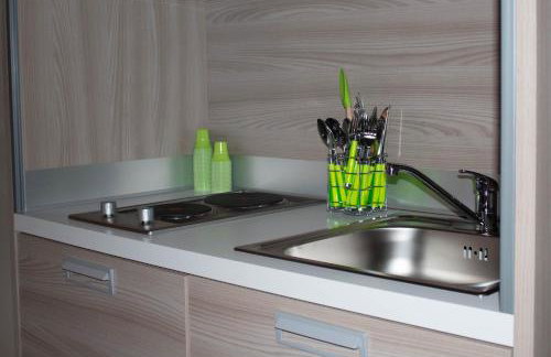 Green Apartment - Photo 21