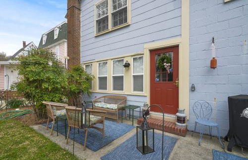 Artist Apartment - Idyllic villa steps from Town & the waterfront! - Foto 35