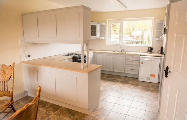 3-bed House in Clonmany With Panoramic Hillside Se - Foto 11