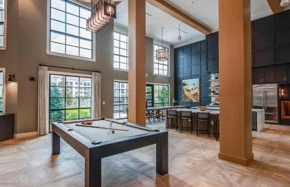 Landing Stylish 1BD Clubhouse Pool - Foto 26