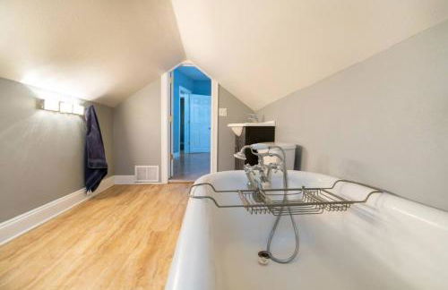 Updated Great Falls Home with Fire Pit - Photo 12