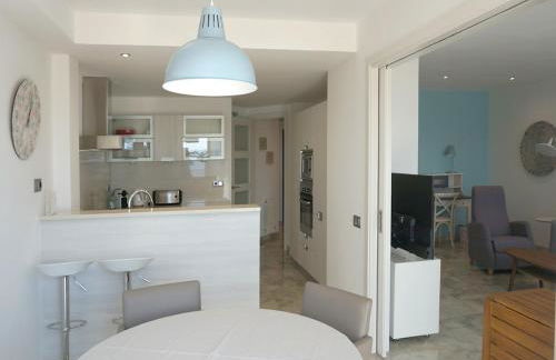 Llevant I Ponent - Photo 15