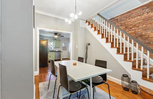 Pristine Townhouse With Rooftop Deck Near Canton! - Foto 4