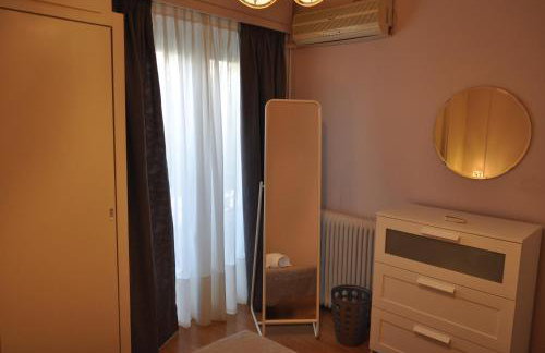 Awesome Home 3' from Metro (M3) Station Agia Paraskevi - Foto 12