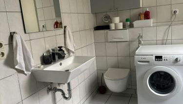 Modern 2-room apartment with large kitchen - Foto 3