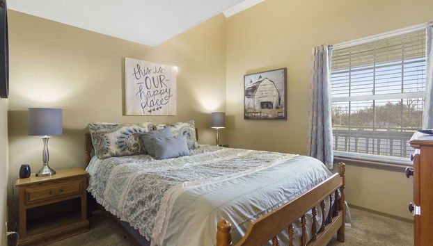 Pond View Escape - Foto 5, Habitación