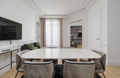 My Paris Apartments - Marbeuf - Photo 27