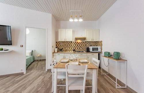 Quercy Blanc coeur de village parking facile - Foto 6