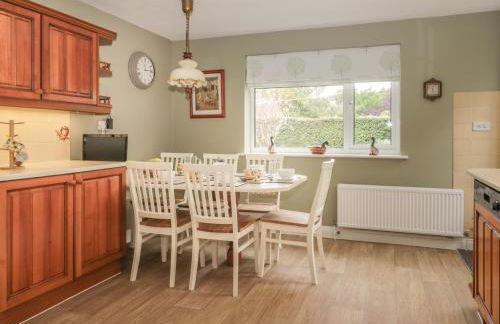 Humble Bee Cottage - Photo 10