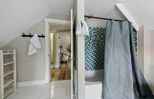 CGV - Unique and Memorable 3BDR Stay - Foto 13