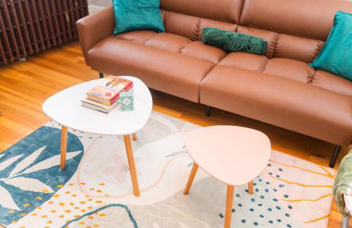 TWO town homes! 6 Bedrooms, 2 King beds, Walk to Eats - Foto 13