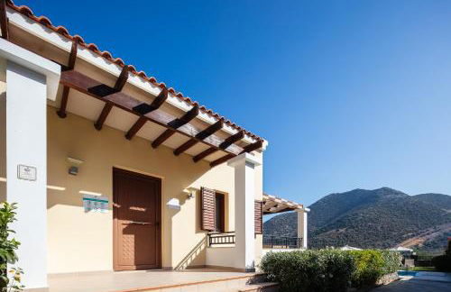 Real Dream Villas, Cretan Gems with SeaViews, By ThinkVilla - Photo 45