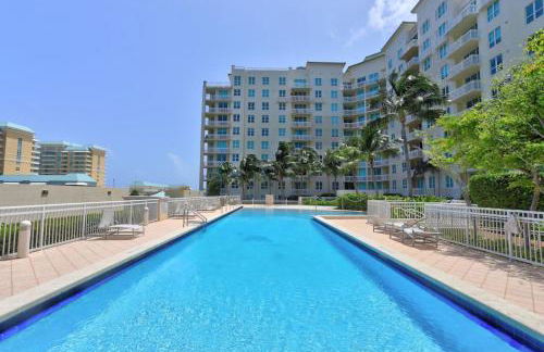1BR ROOFTOP POOL-10 MIN WALK TO BEACH - Foto 26