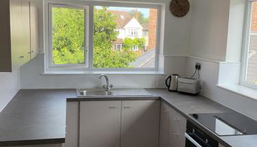 Large 2-bedroom maisonette with free parking - Foto 3, stove, dishwasher, pet friendly