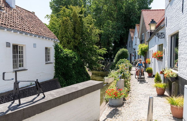 Heritage House 2 km From the Beach in Lissewege - Foto 27