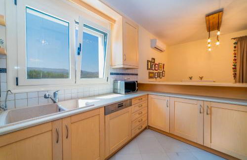 Estella Villa with Pool, Children Area, BBQ & Magnificent Views! - Photo 50