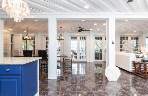 Huge Waterfront Mini-Resort w Gym, Dock & Pool - Foto 35