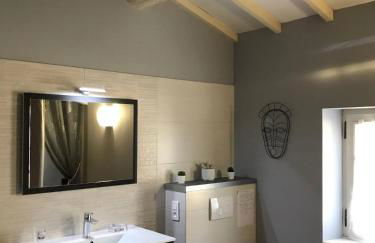 84A - "Mas d'Elise" magnificent villa with pool in the heart of Luberon - Foto 21