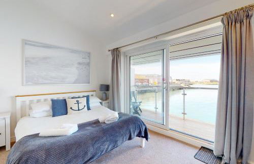 Crabbers' Wharf - Photo 57