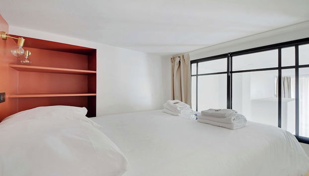 Charming Apartment - 2br/4p - Rochechouart - Foto 2, Habitación