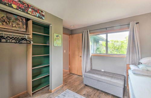 Deck and Sweeping Views Family Union Home - Foto 23