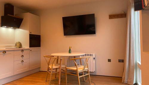 The Olive Tree - Peaceful and tranquil gem in Box - Foto 2