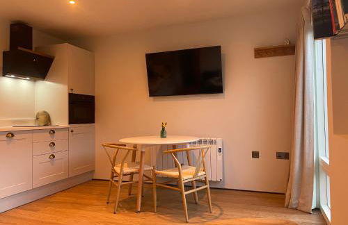 The Olive Tree - Peaceful and tranquil gem in Box - Foto 2