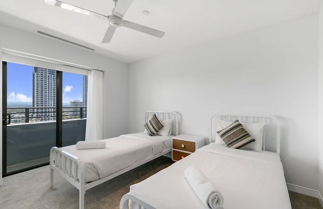 Soul Beachfront Apartments - HR Surfers Paradise - Photo 6