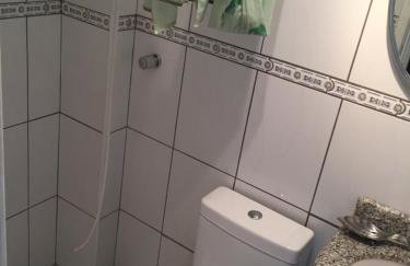 Apartamento Astúrias 2 Dorms Ar Cond - Foto 15