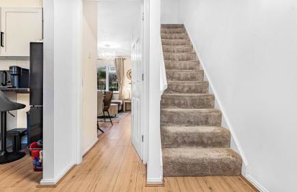 Luxurious 2-Bed Home Near NEC, BHX Airport & JLR Ideal for Contractors or Lesiure Stays Long term stay available - Foto 22