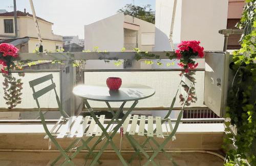 The Art Apartment - Photo 13