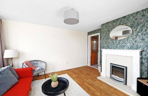 Newly Renovated 3br House Perfect For Families or Contractors - Foto 12