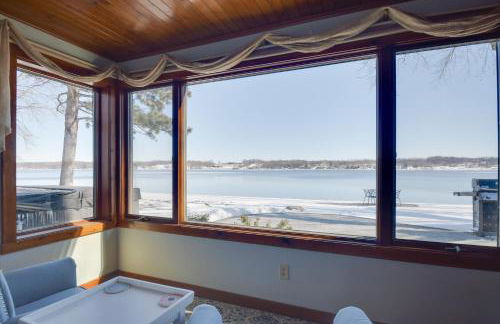 Steps to Mississippi River Cozy Hot Tub Haven! - Foto 7