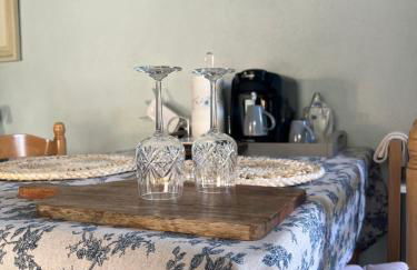 La Colline de Tilleul - Les Deux Puits - Cosy Cottage with swimming pool near Aubeterre - Foto 9