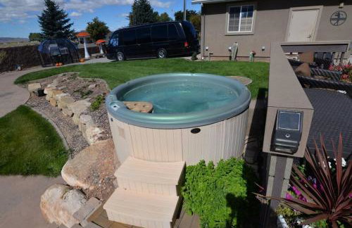 Tacit Shadow Resort Paradise Deluxe Suite, Gym, Coffee Bar, Hot-Tub, Free Laundry, Food Available - Foto 53