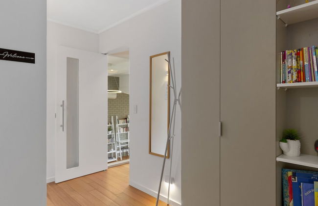 Spectacular Views - 2 Bedroom House - Photo 4