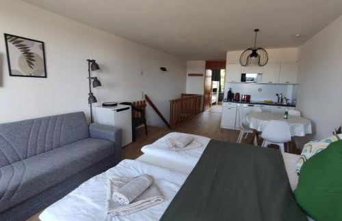 Sauna, Pool und Gartenzugang - Foto 15