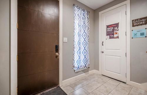 Spacious Luxe Stay , Near DT, MedCtr & NRG, New - Photo 17