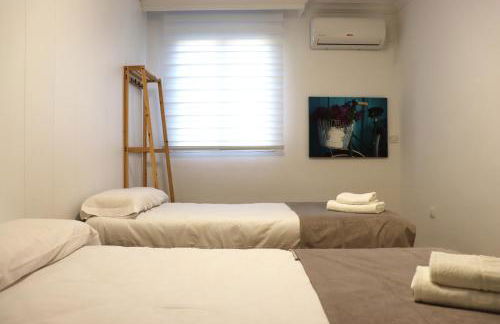 NightInSevilla Juglar Free parking - Foto 5