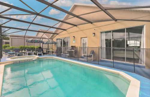 Single-Level Home w Heated Pool & 9MI to Disney - Photo 51
